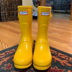 Yellow Hunter Boots Size 7